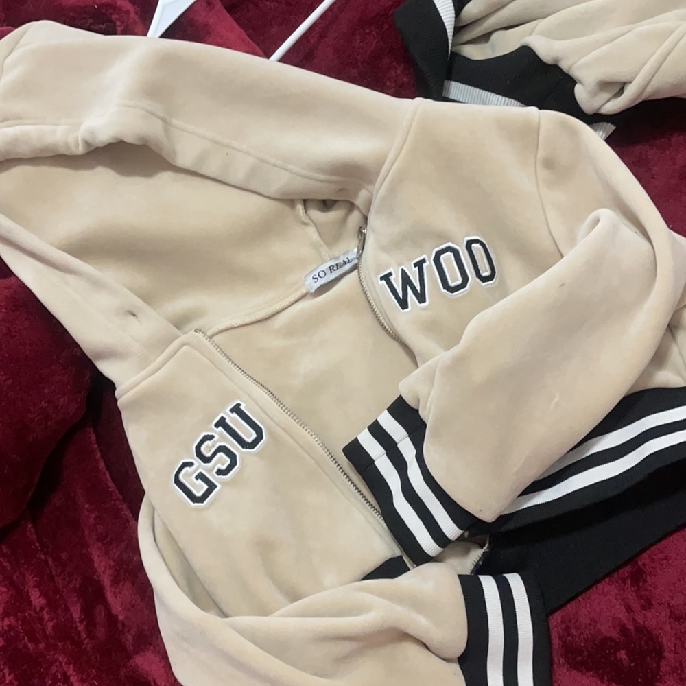 so Real Girl Gsuwoo Set